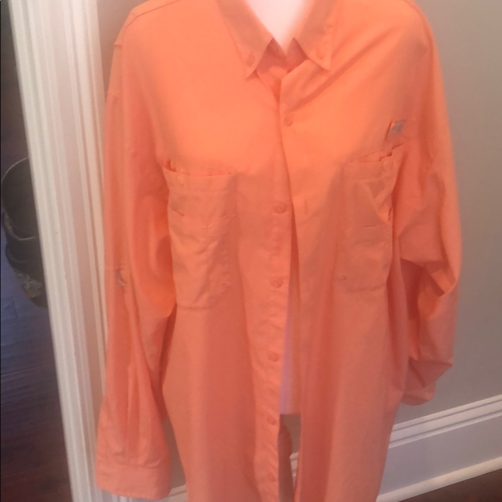 Columbia Men’s Casual shirt